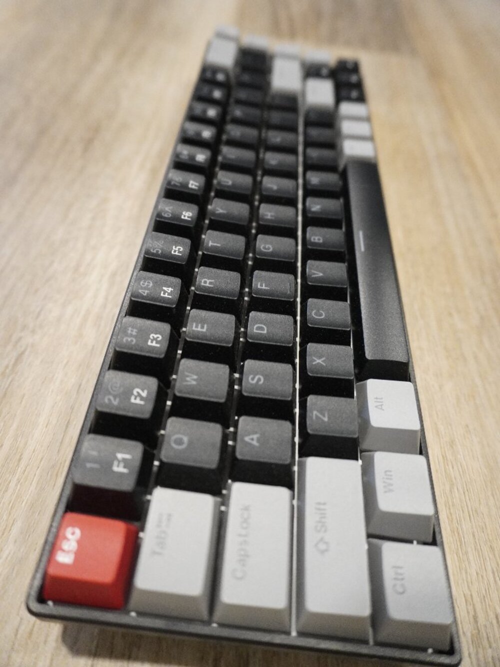 MageGee MK-Box Portable 60% Mechanical Gaming Keyboard - 68 Keys LED Backlit